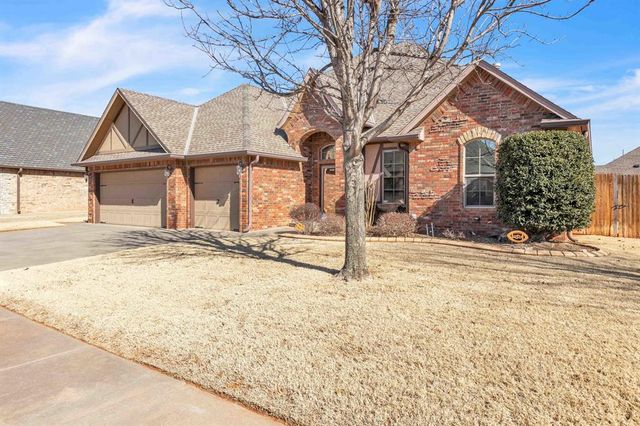 508 Old Home Place, Yukon, OK 73099