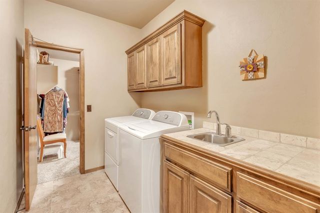 508 Old Home Place, Yukon, OK 73099