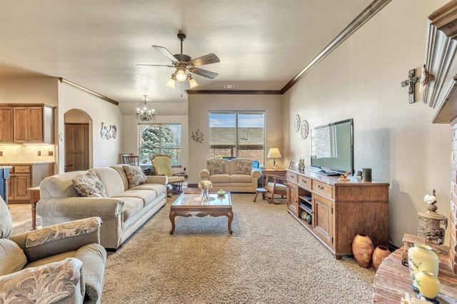 508 Old Home Place, Yukon, OK 73099