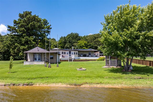 175 Kings Row, Malakoff, TX 75148