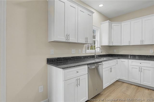 6827 Netherdale Drive, Fayetteville, NC 28314