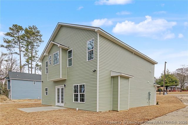 6827 Netherdale Drive, Fayetteville, NC 28314