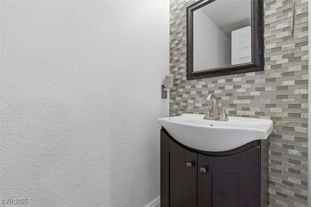 212 Stour Lane, Las Vegas, NV 89144