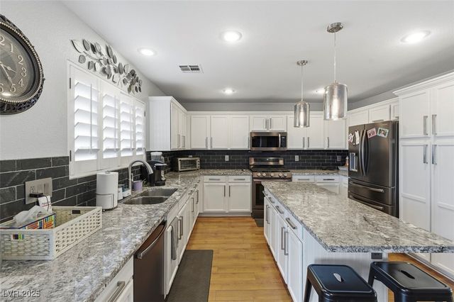 212 Stour Lane, Las Vegas, NV 89144