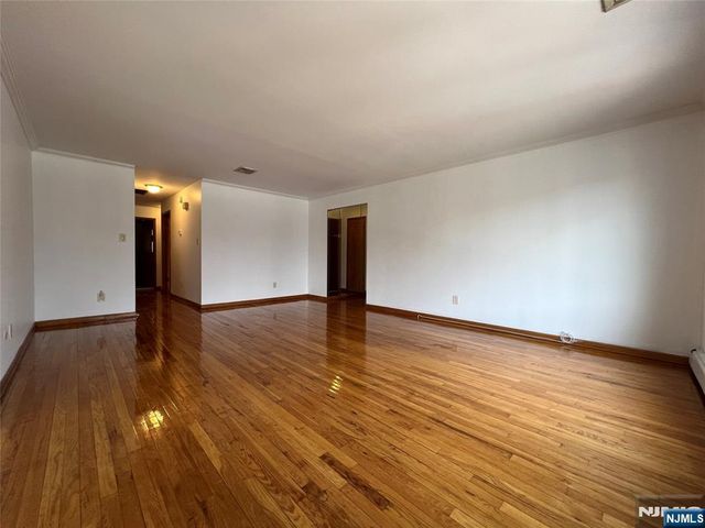 2463 2nd Street, Fort Lee, NJ 07024