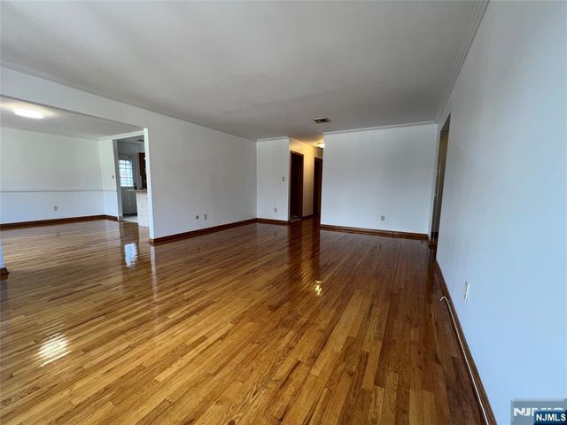 2463 2nd Street, Fort Lee, NJ 07024