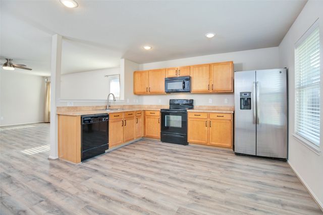 2412 Clairborne Drive, Fort Worth, TX 76177