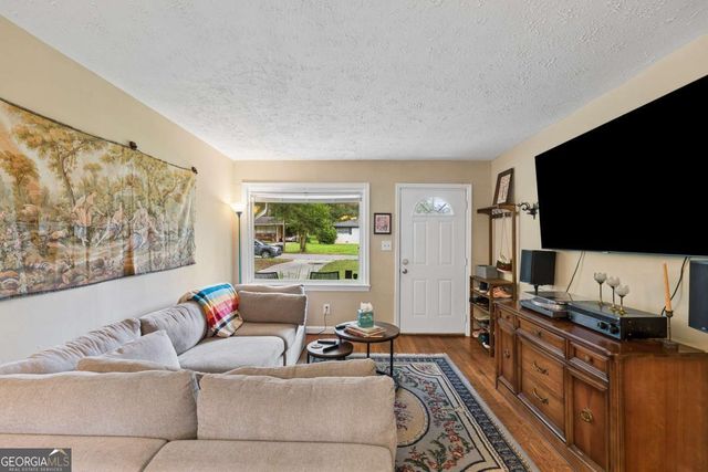 2089 Barbara Lane, Decatur, GA 30032