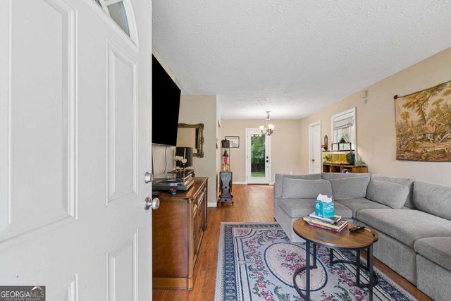 2089 Barbara Lane, Decatur, GA 30032