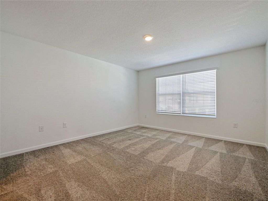 Image 25 of property listing at 3109 AQUA VIRGO LOOP 52, Orlando, FL 32837