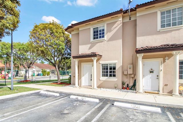 16911 SW 137th Ct, Miami, FL 33177