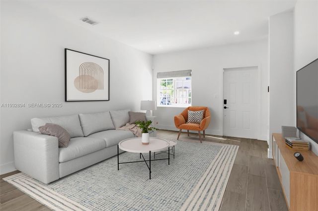 16911 SW 137th Ct, Miami, FL 33177