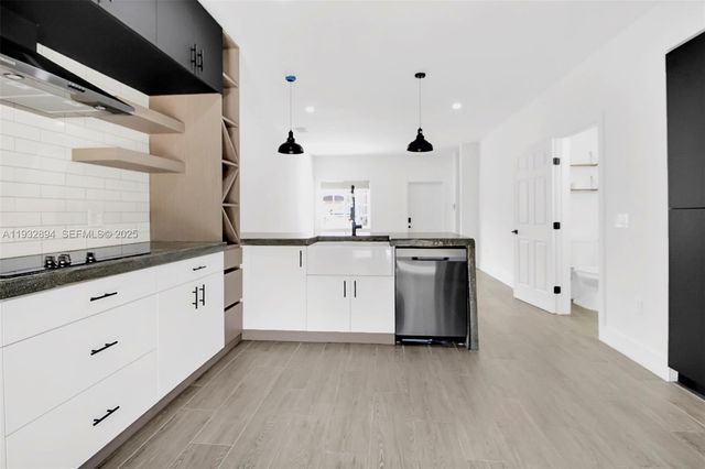 16911 SW 137th Ct, Miami, FL 33177