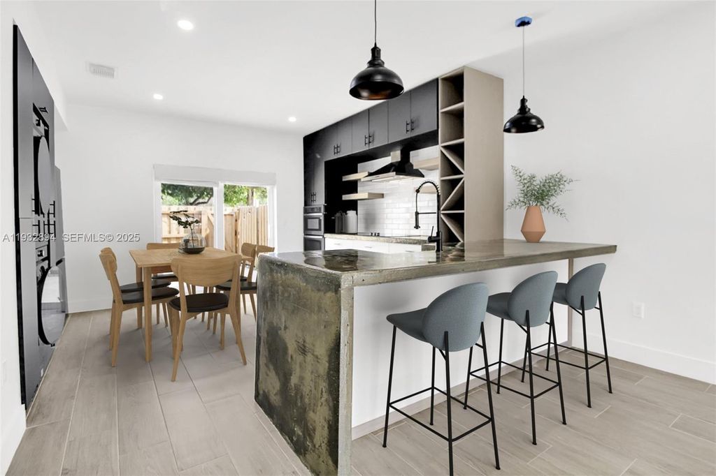 16911 SW 137th Ct, Miami, FL 33177