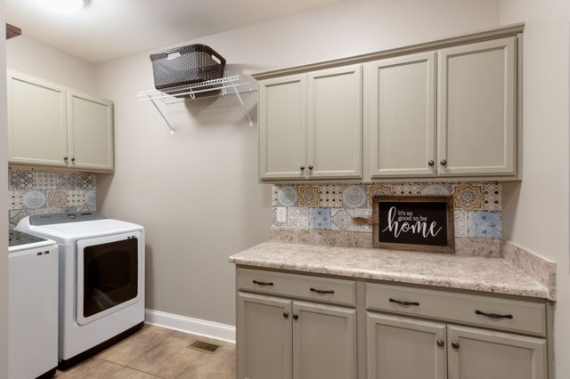 843 Ridgetop Dr, Mount Juliet, TN 37122