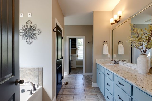 843 Ridgetop Dr, Mount Juliet, TN 37122