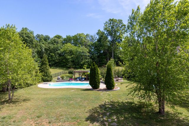 843 Ridgetop Dr, Mount Juliet, TN 37122