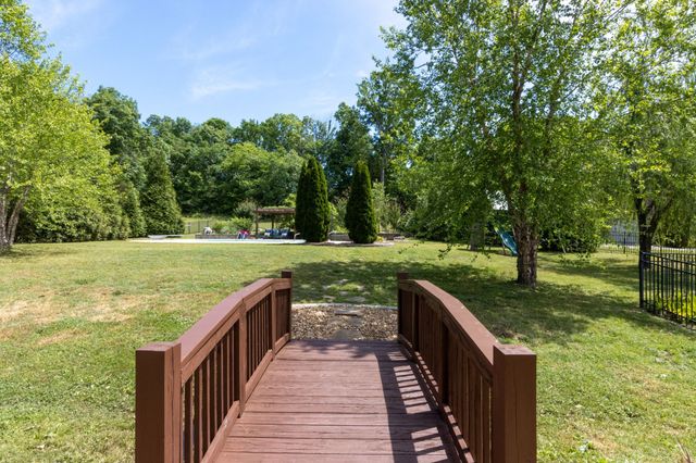 843 Ridgetop Dr, Mount Juliet, TN 37122