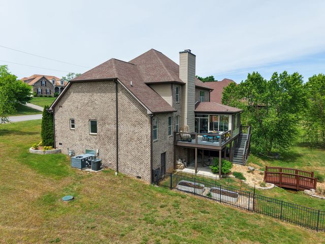843 Ridgetop Dr, Mount Juliet, TN 37122