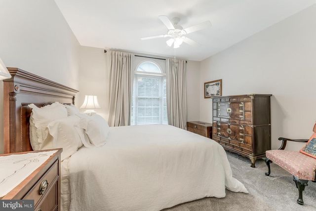 5715 FLAGLER DR, Centreville, VA 20120