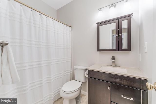 5715 FLAGLER DR, Centreville, VA 20120