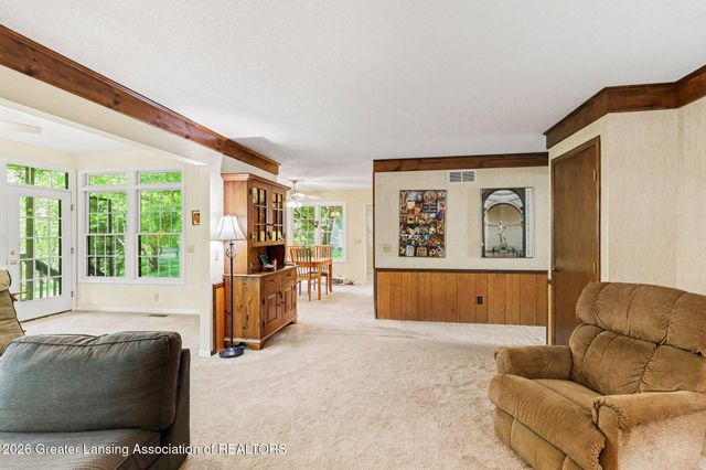 5836 Wood Valley Drive, Haslett, MI 48840