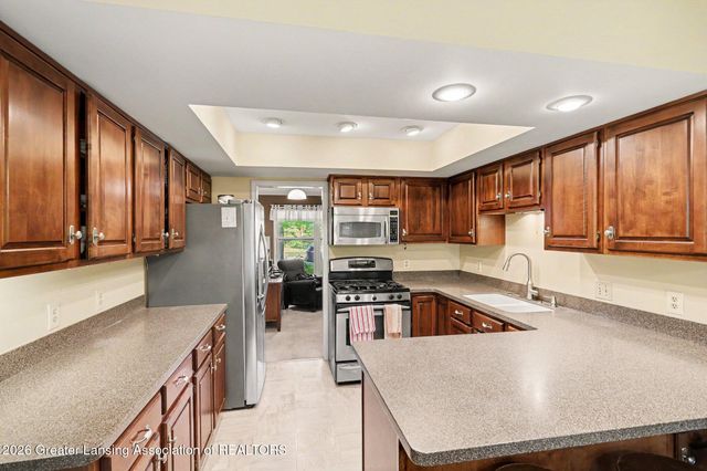 5836 Wood Valley Drive, Haslett, MI 48840