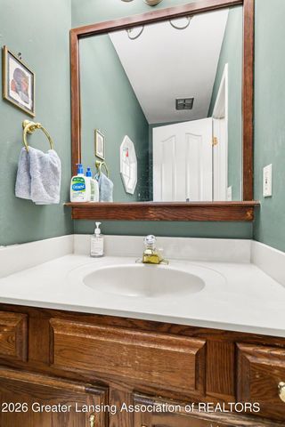 5836 Wood Valley Drive, Haslett, MI 48840