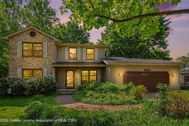 5836 Wood Valley Drive, Haslett, MI 48840