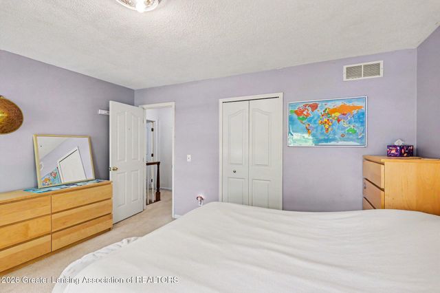 5836 Wood Valley Drive, Haslett, MI 48840