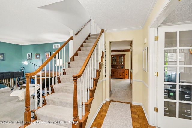5836 Wood Valley Drive, Haslett, MI 48840