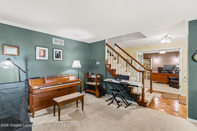 5836 Wood Valley Drive, Haslett, MI 48840