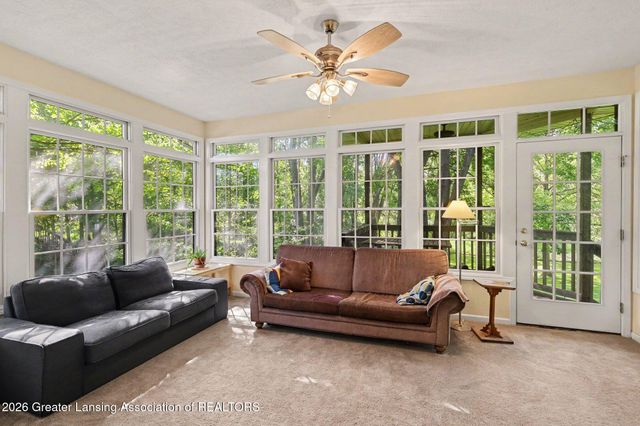 5836 Wood Valley Drive, Haslett, MI 48840
