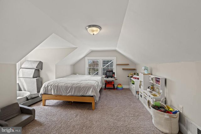 1011 ELMWOOD AVE, Blackwood, NJ 08012