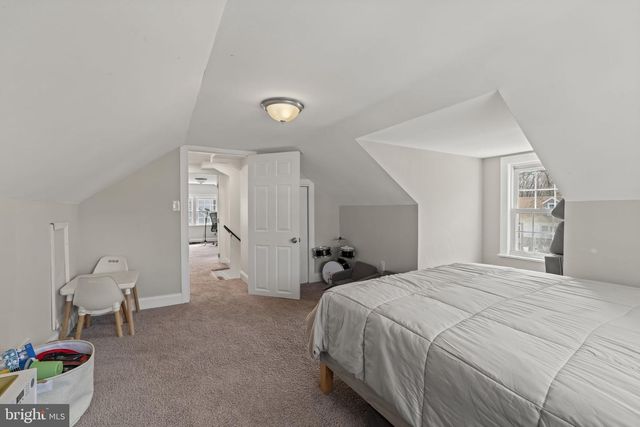 1011 ELMWOOD AVE, Blackwood, NJ 08012