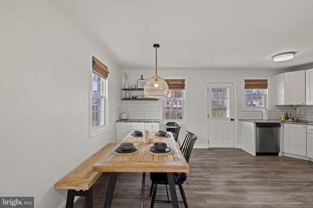 1011 ELMWOOD AVE, Blackwood, NJ 08012