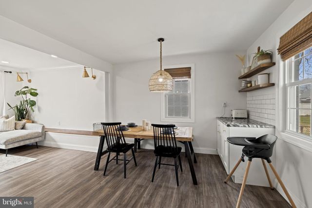 1011 ELMWOOD AVE, Blackwood, NJ 08012