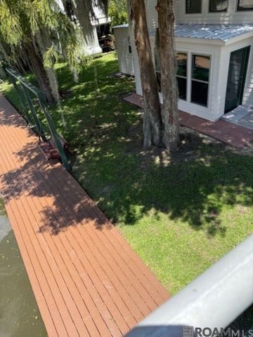 308 Bayou Tranquille Rd, Pierre Part, LA 70339