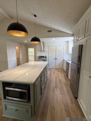 308 Bayou Tranquille Rd, Pierre Part, LA 70339