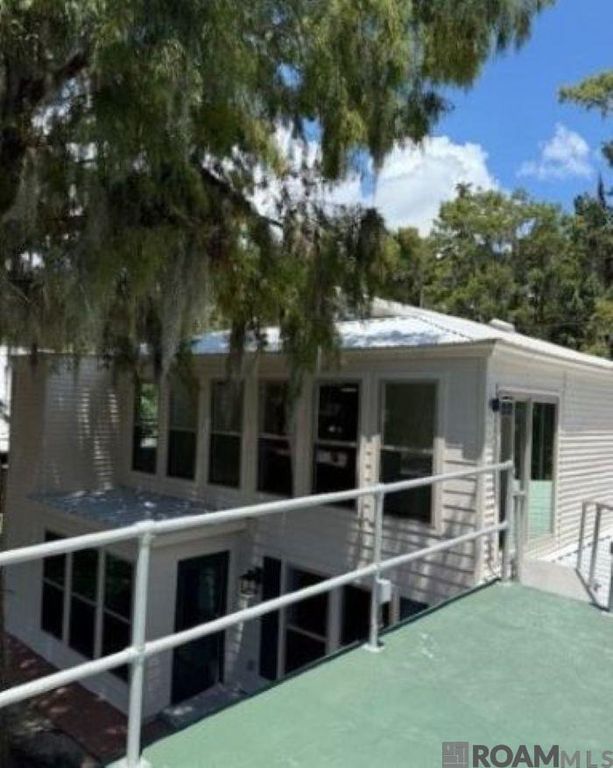 308 Bayou Tranquille Rd, Pierre Part, LA 70339