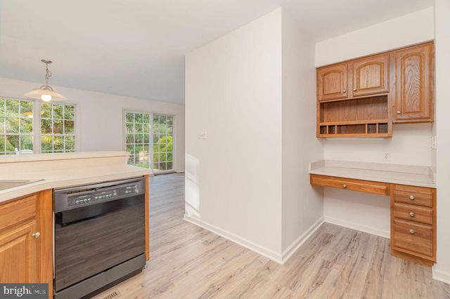 15 KEEFER WAY, Mechanicsburg, PA 17055