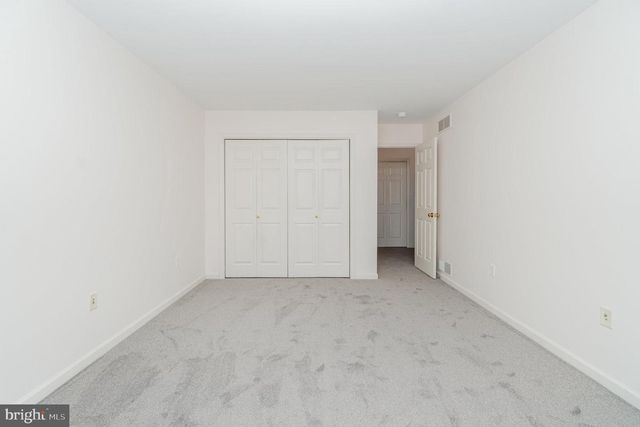 15 KEEFER WAY, Mechanicsburg, PA 17055