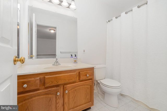 15 KEEFER WAY, Mechanicsburg, PA 17055