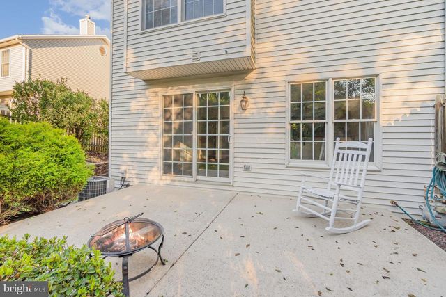 15 KEEFER WAY, Mechanicsburg, PA 17055
