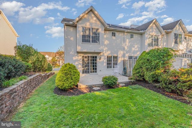 15 KEEFER WAY, Mechanicsburg, PA 17055