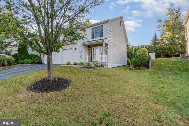 15 KEEFER WAY, Mechanicsburg, PA 17055