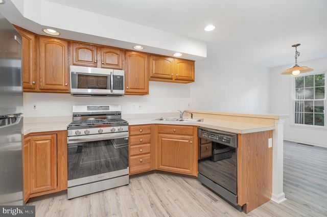 15 KEEFER WAY, Mechanicsburg, PA 17055