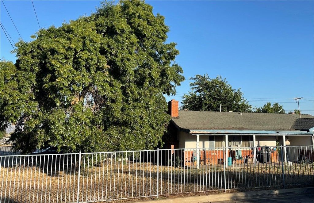 13590 Meadow Street, Yucaipa, CA 92399