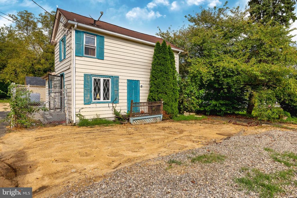 759 MAIN ST, SEWELL, NJ 08080 — exterior