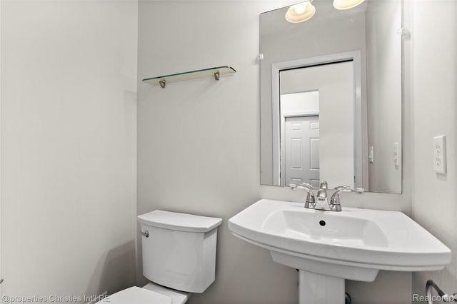 3715 Ledge Drive, Troy, MI 48084